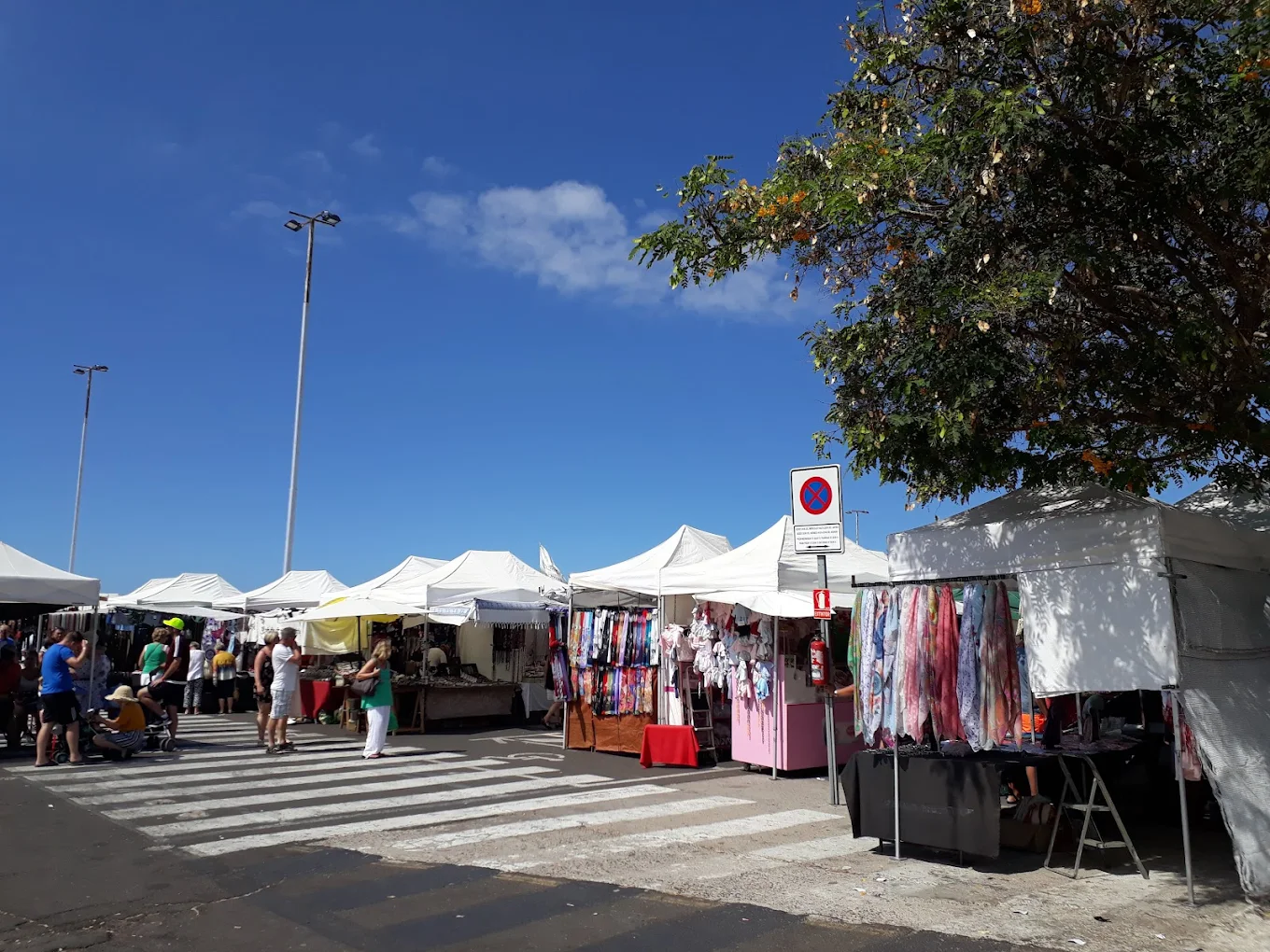 Mercadillo de Costa Adeje