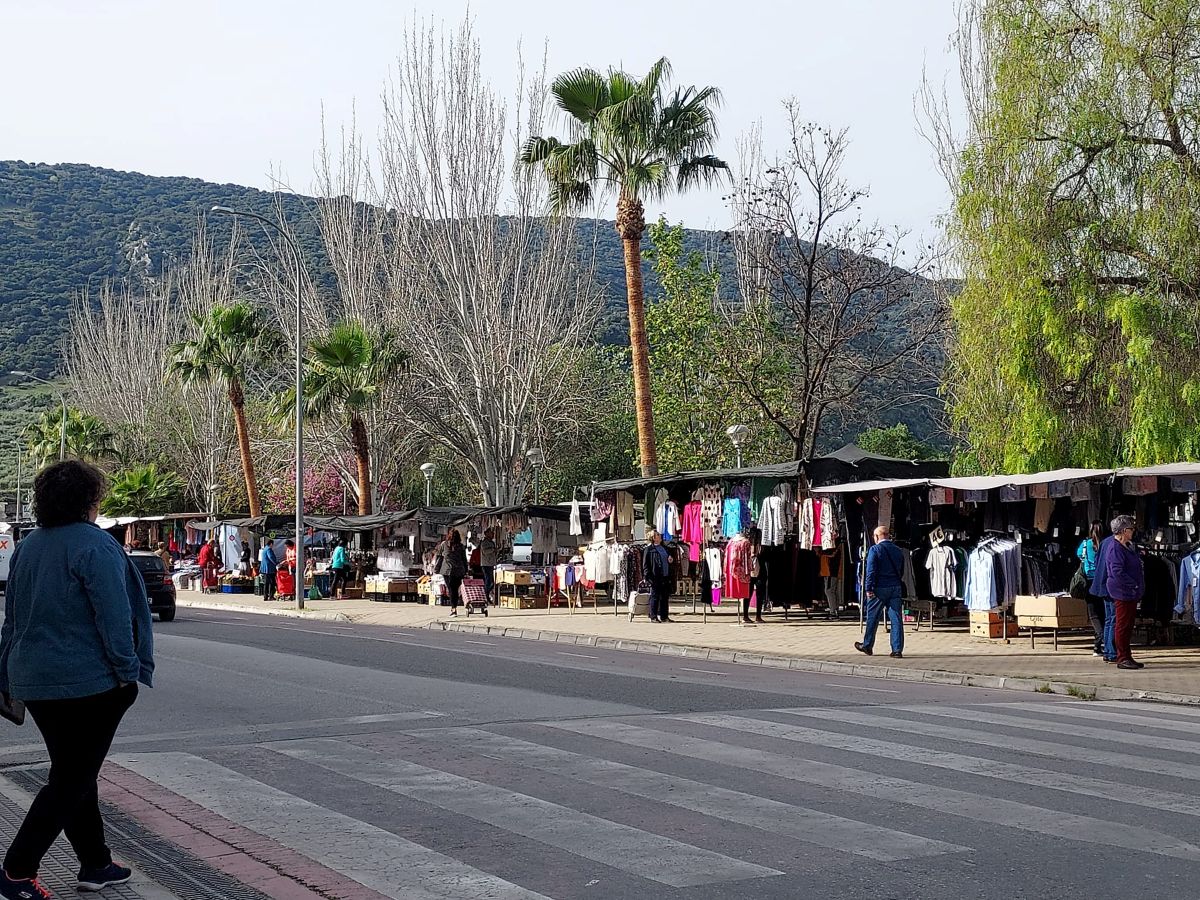 Mercadillo de Doña Mencía