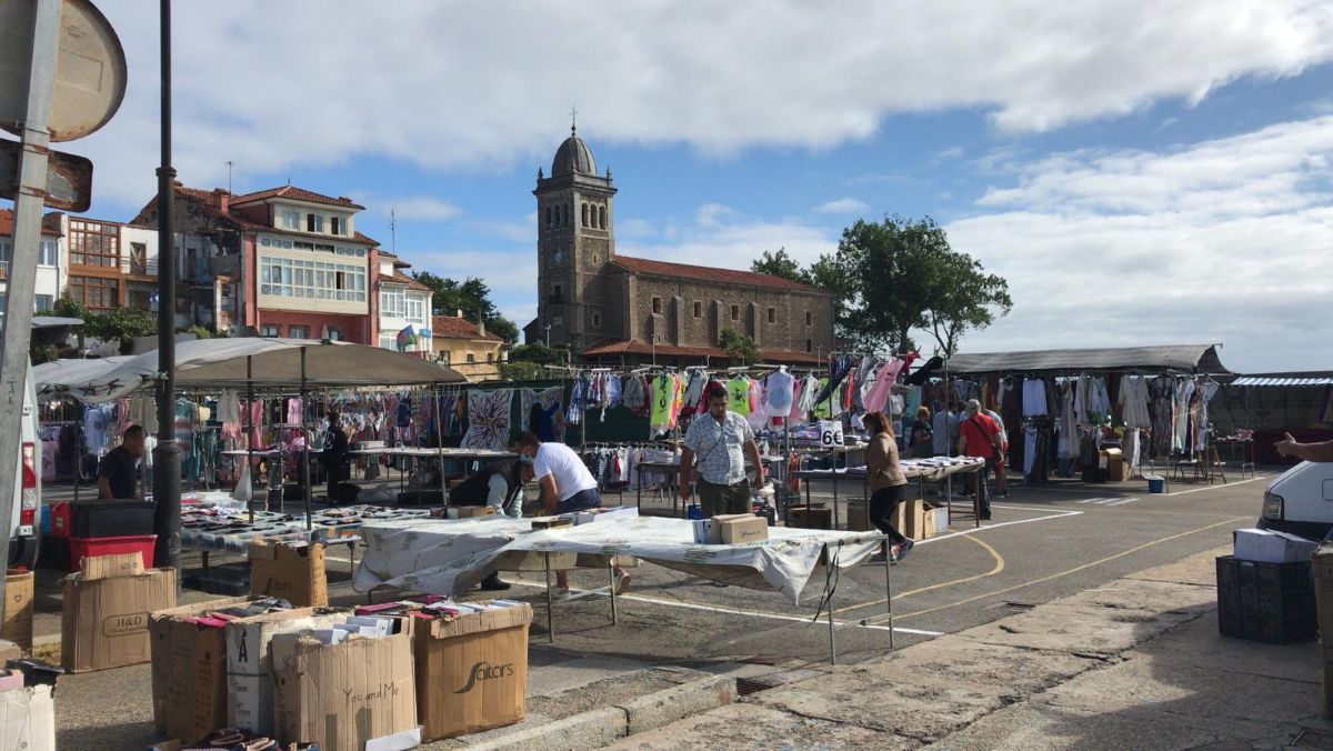 Mercadillo de Luanco